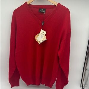 NWT Tuscan Red V-Neck Merino Wool Men’s Sweater Size Large